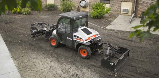 Toolcat 5610 has three-point hitch, PTO and front lift arm for increased utility work machine versatility Toolcat 5610 has three-point hitch, PTO and front lift arm for increased utility work machine versatility