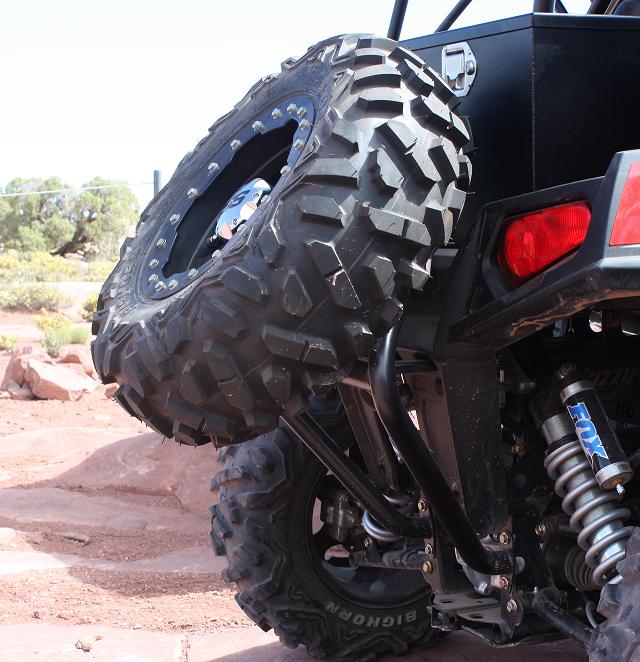 Holz Racing Products Pre-Runner Rear bumper with Spare Tire Carrier for ...